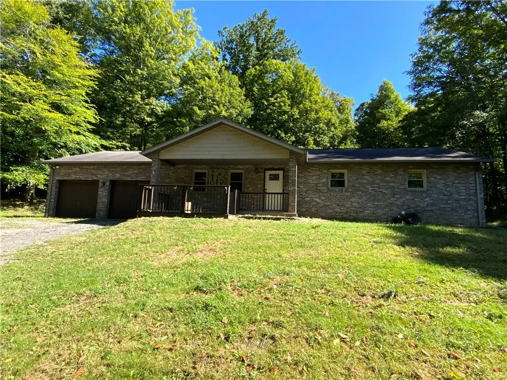 140 Spruce Rd, Claysville, PA 15323 - #1