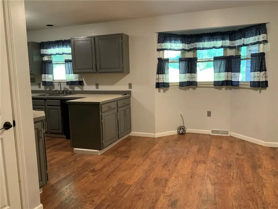 140 Spruce Rd, Claysville, PA 15323 - #3