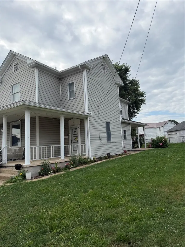 312 E Green St, Connellsville, PA 15425 - #1
