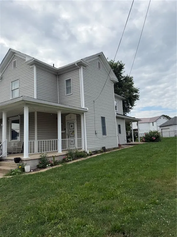 312 E Green St, Connellsville, PA 15425