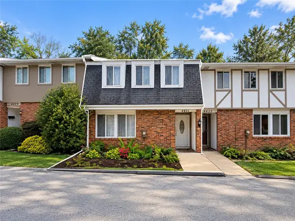 4431 Laurel Oak Dr, Allison Park, PA 15101