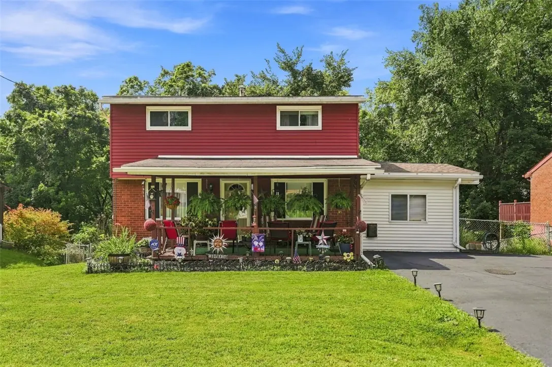 576 Firethorne Dr, Monroeville, PA 15146 - #1