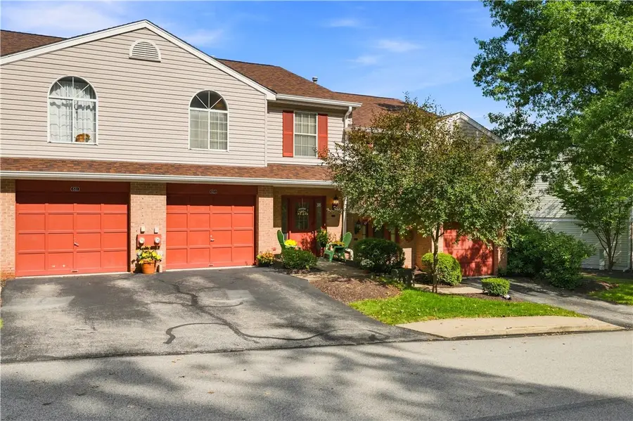 613 Newport Dr, Pittsburgh, PA 15235 - #3