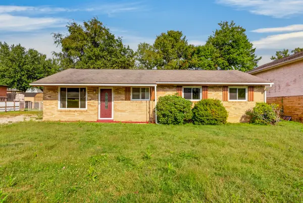 207 Longview Drive, Irwin, PA 15642