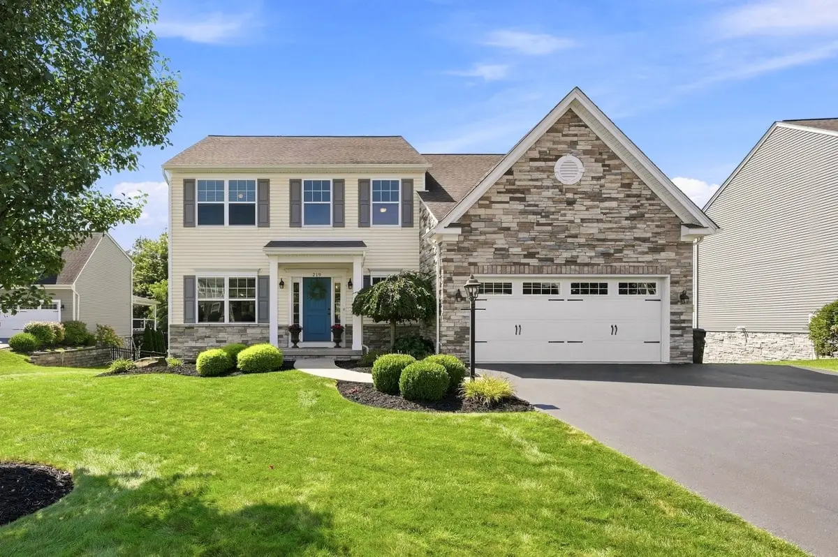 219 Buckingham Drive, Pittsburgh, PA 15237 - #1