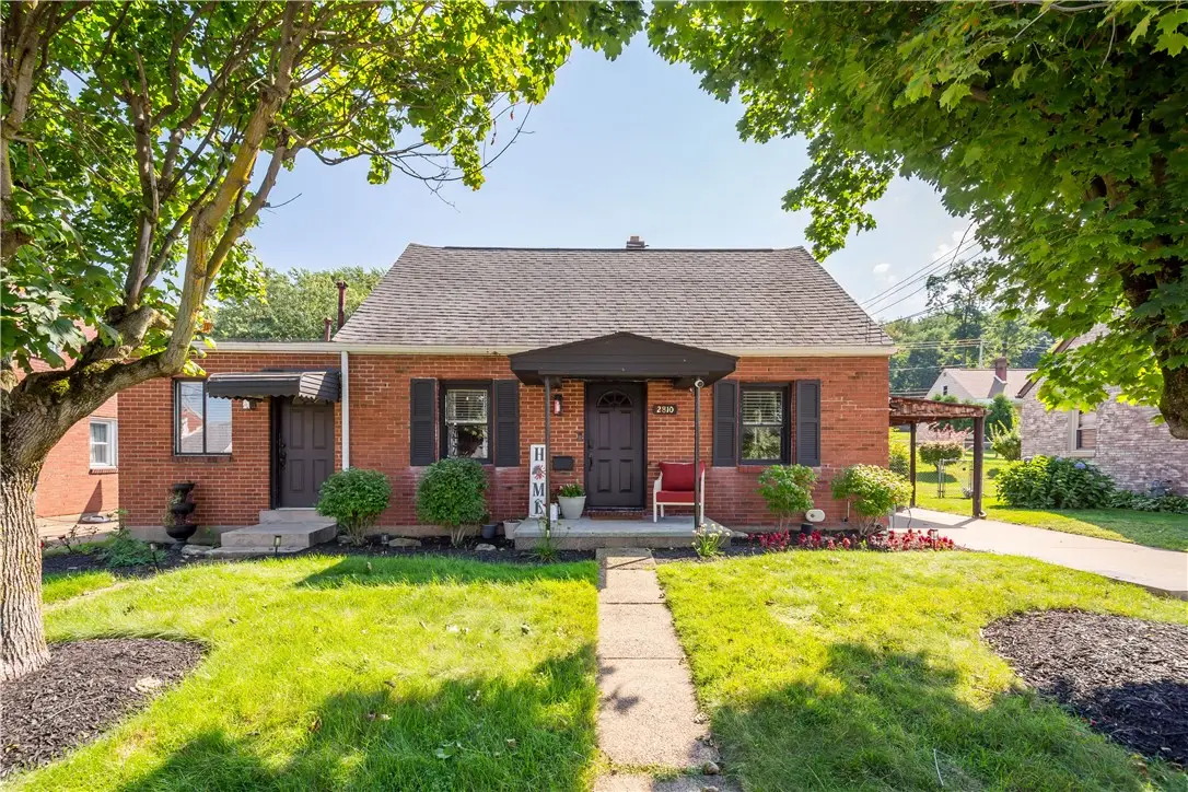 2810 Economy St, Ambridge, PA 15003 - #1