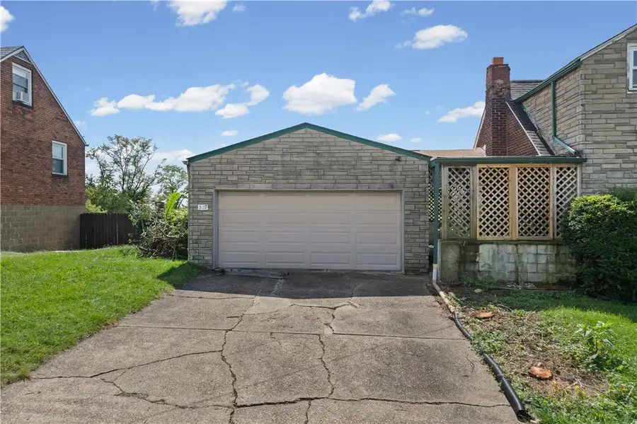 3119 Orris Rd, North Versailles, PA 15137 - #2