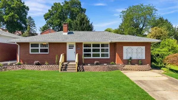 390 Meadow Rd, North Huntingdon, PA 15642