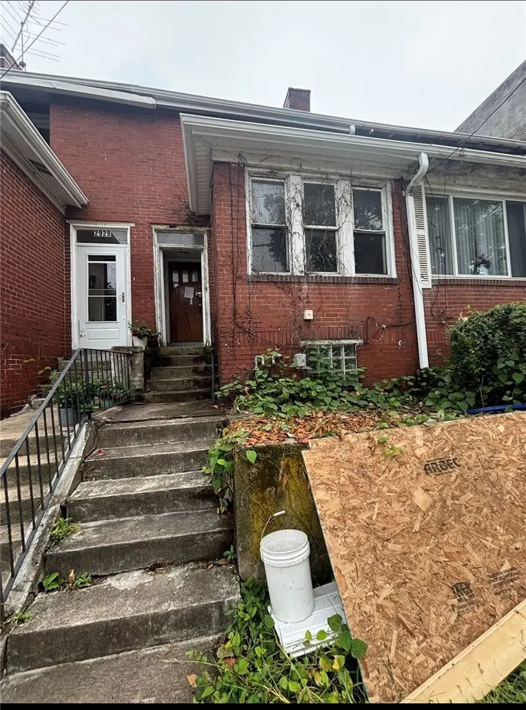 2926 Webster Ave, Pittsburgh, PA 15219 - #1