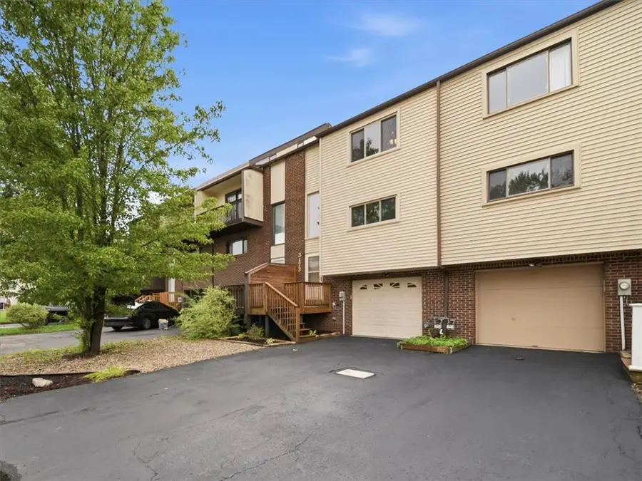 3173 Cheltenham Ct, Gibsonia, PA 15044 - #2