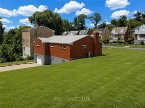 334 Caperton St, Pittsburgh, PA 15210 - #2