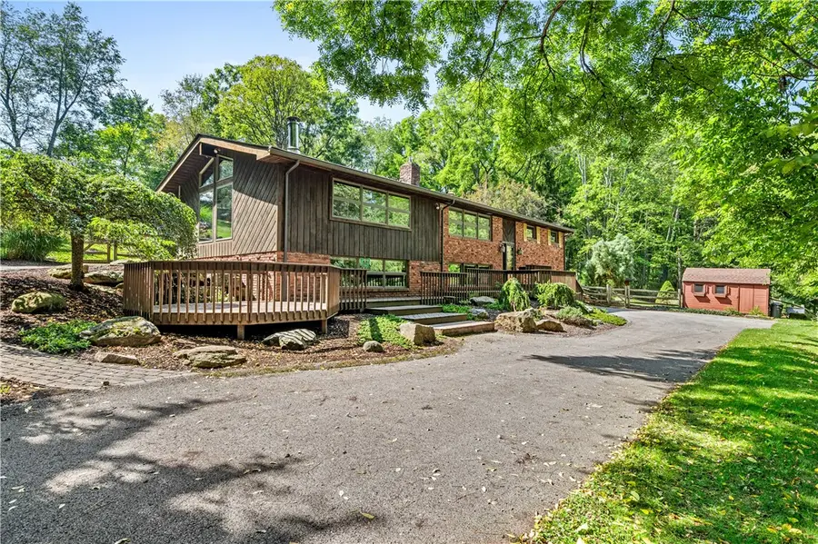 162 Kaufman Rd, Evans City, PA 16033 - #2