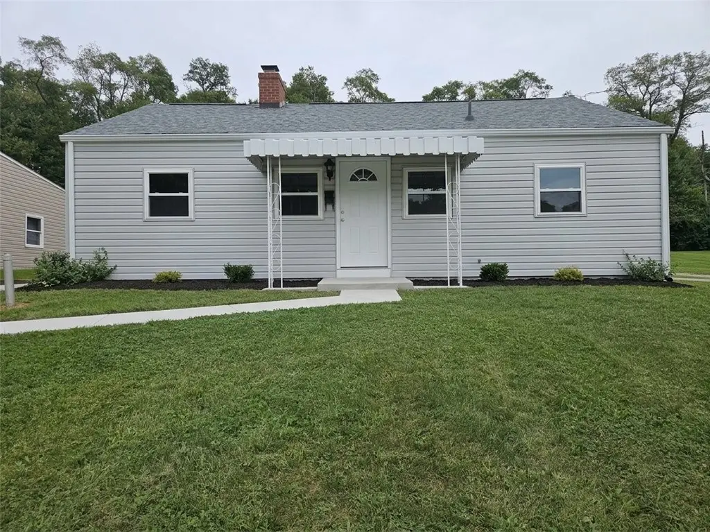 5017 Sherwood Rd, Bethel Park, PA 15102 - #1