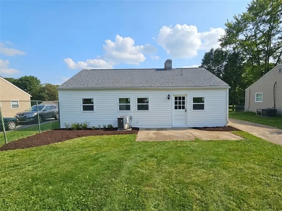 5017 Sherwood Rd, Bethel Park, PA 15102 - #2