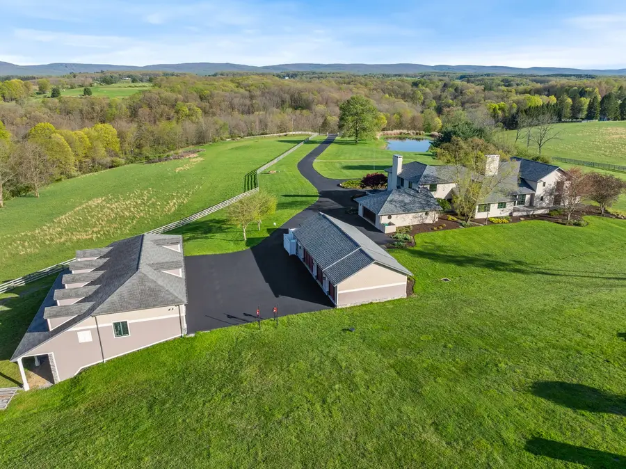 131 Tyburn Lane, Ligonier, PA 15658 - #2