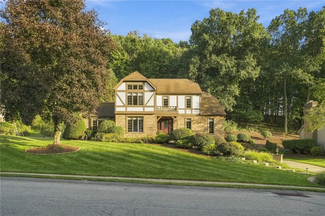 1213 Country Oak Dr, Wexford, PA 15090 - #1