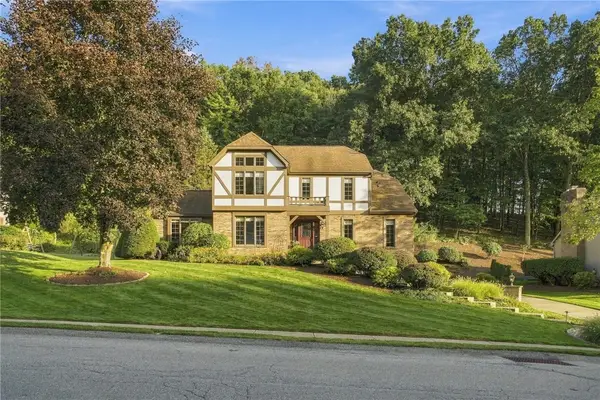 1213 Country Oak Dr, Wexford, PA 15090