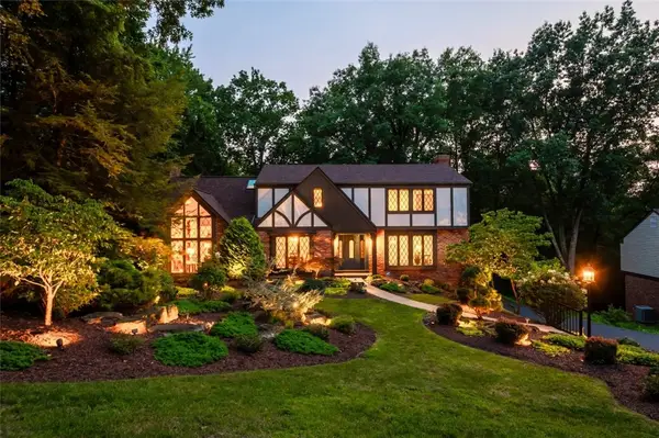 116 Bethany Dr, McMurray, PA 15317