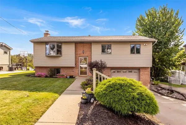 413 Belfrey Drive, Elizabeth, PA 15037