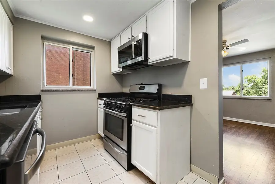 8106 Chaske St, Verona, PA 15147 - #3