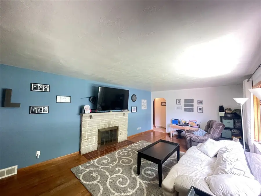 229 Meadowbrook Road, Hermitage, PA 16148 - #3
