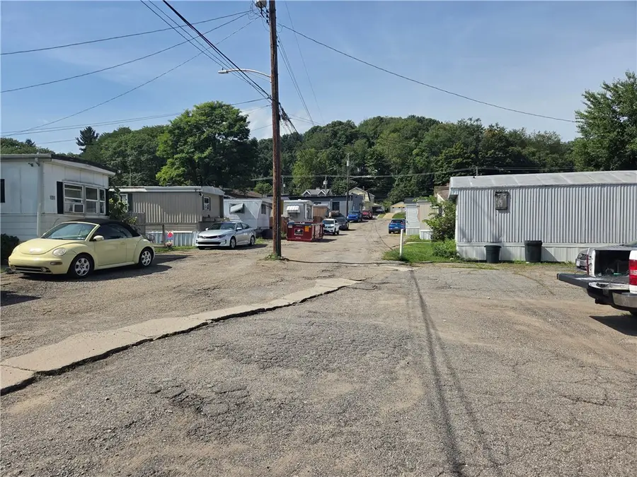 1 Bradbury Dr, South Heights, PA 15081 - #3