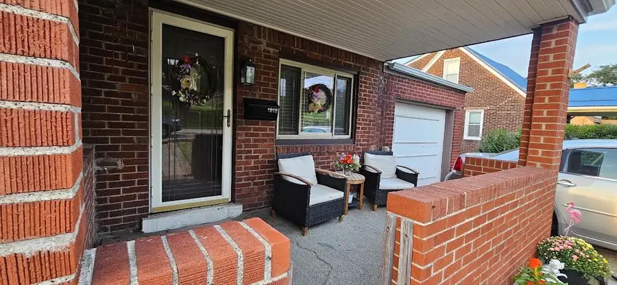 1918 Vermont Ave, West Mifflin, PA 15122 - #3