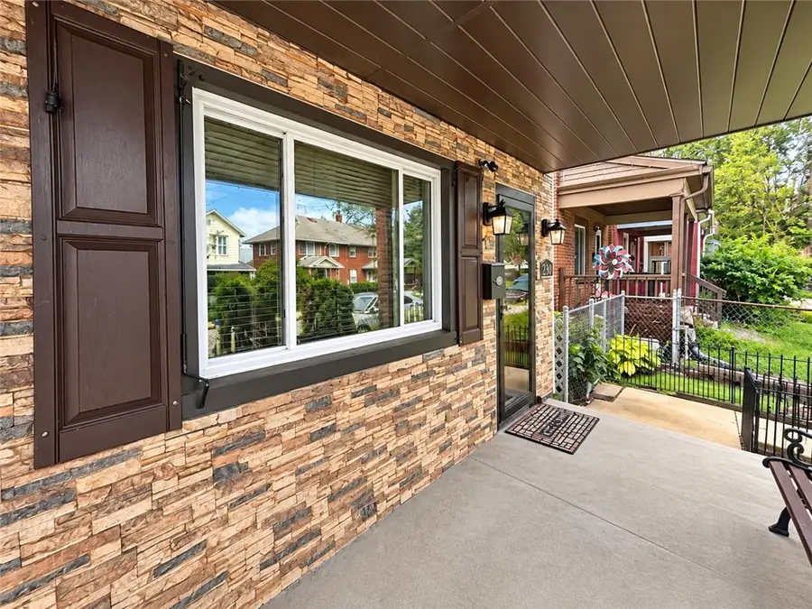 230 E 19th Ave, Homestead, PA 15120 - #2