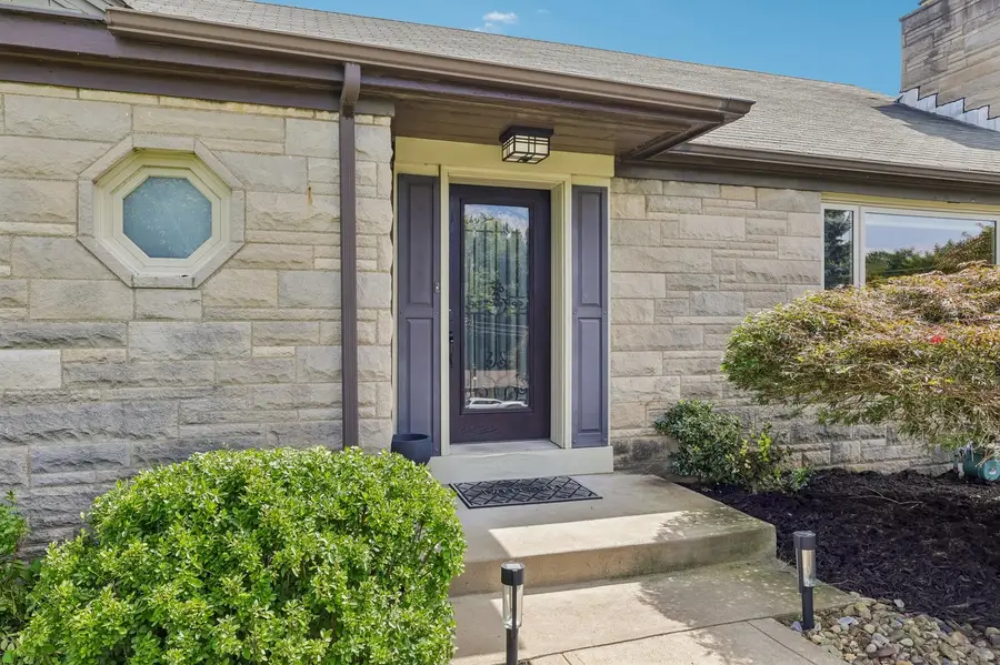 2043 Montour Street Extension, Moon, PA 15108 - #2