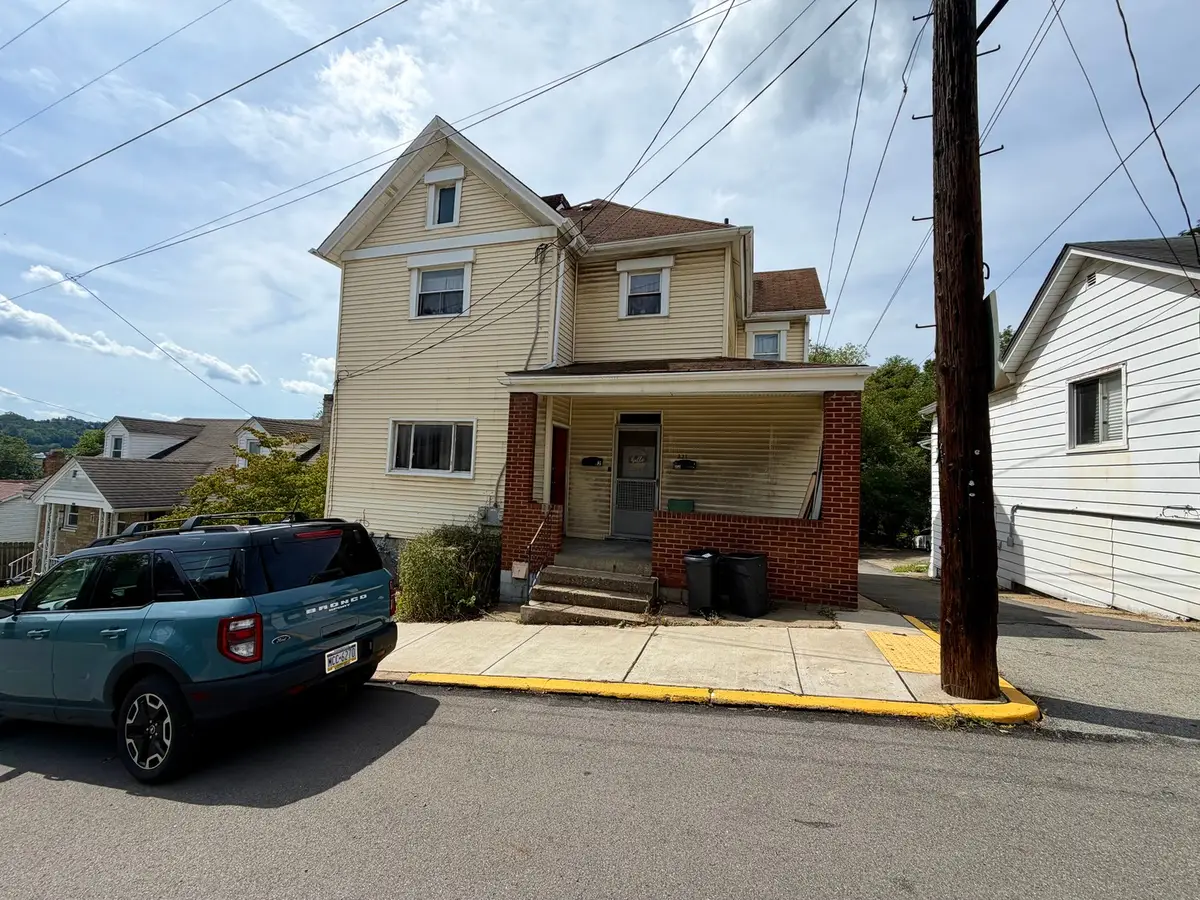 321 Greenside Avenue, Canonsburg, PA 15317 - #1