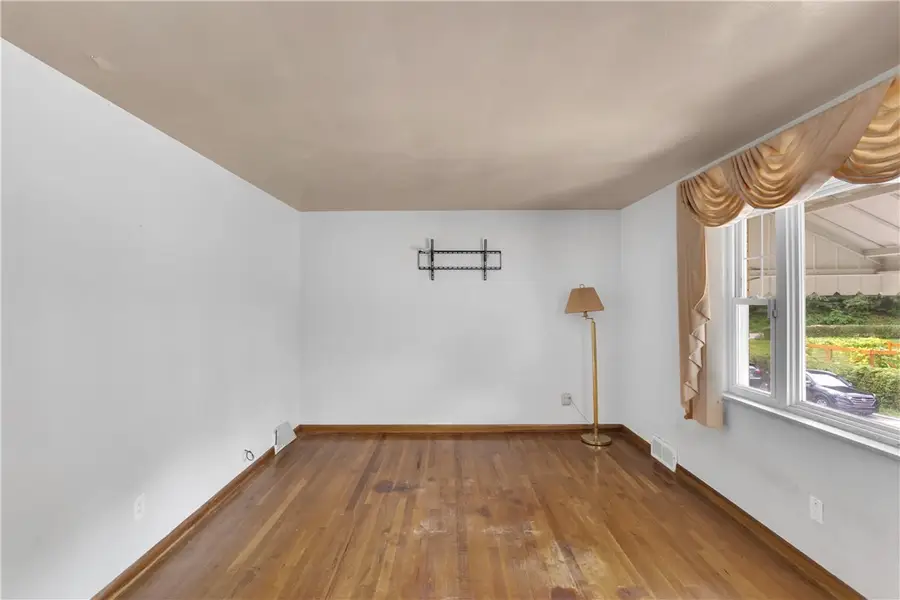 2831 Sageman Ave, Pittsburgh, PA 15226 - #2