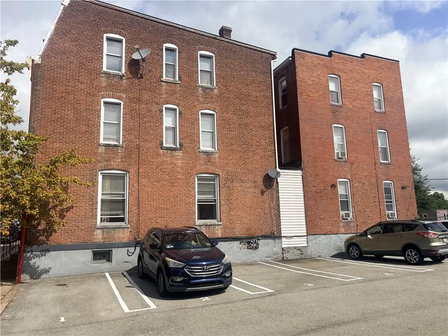 13 N Maple, Greensburg, PA 15601 - #3