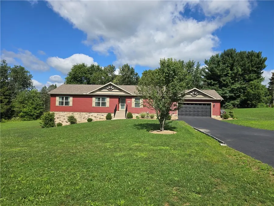 961 Sunset Dr, Butler, PA 16001 - #2