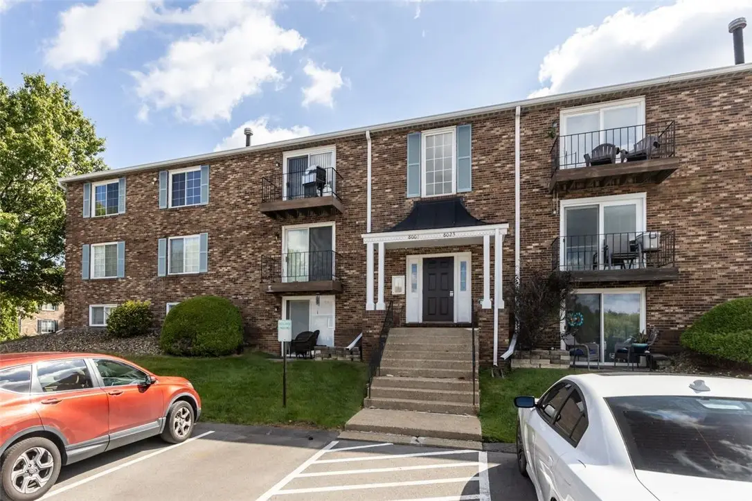 8005 Revere Pl, Aliquippa, PA 15001 - #1