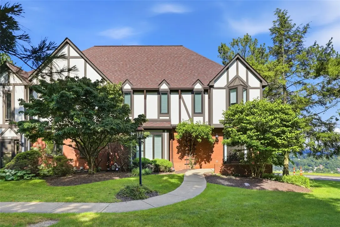 418 Forest Highlands Drive, Pittsburgh, PA 15238 - #1