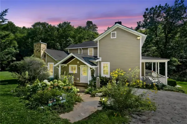 151 Glade Run Rd, Mars, PA 16046