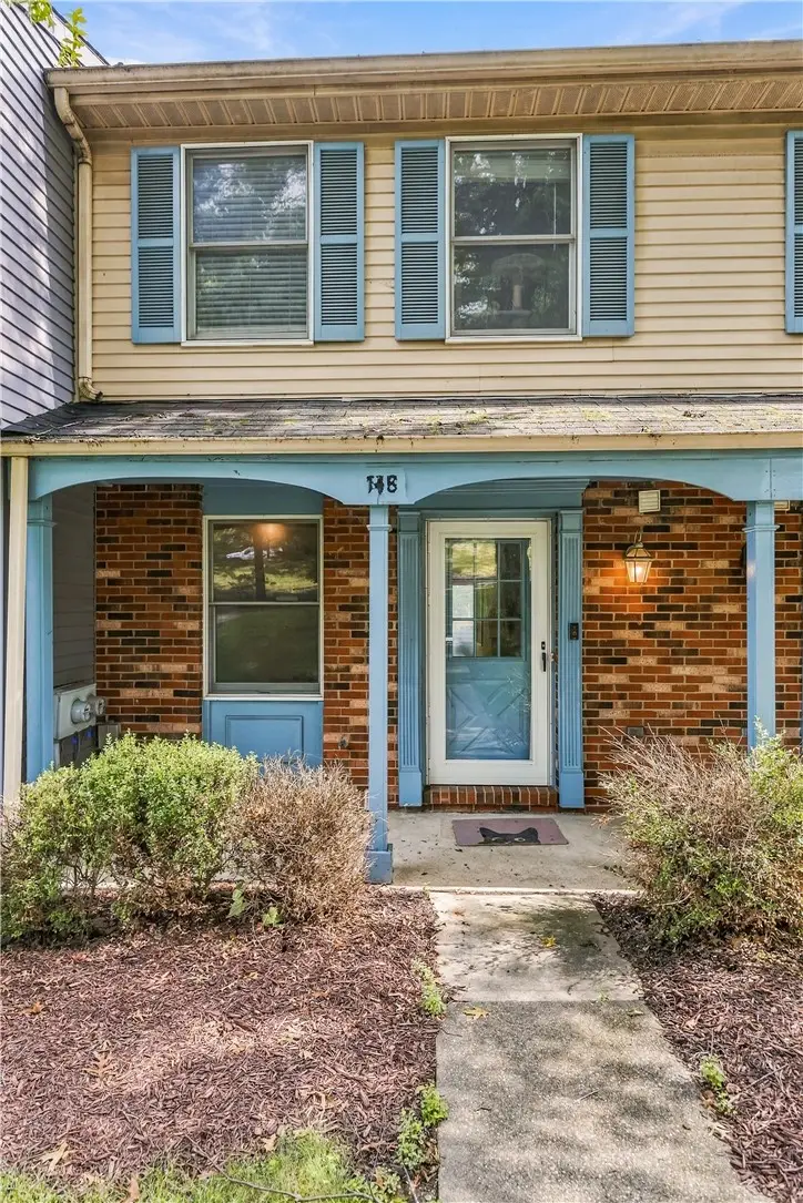 148 Olde Orchard Dr, Bridgeville, PA 15017 - #1