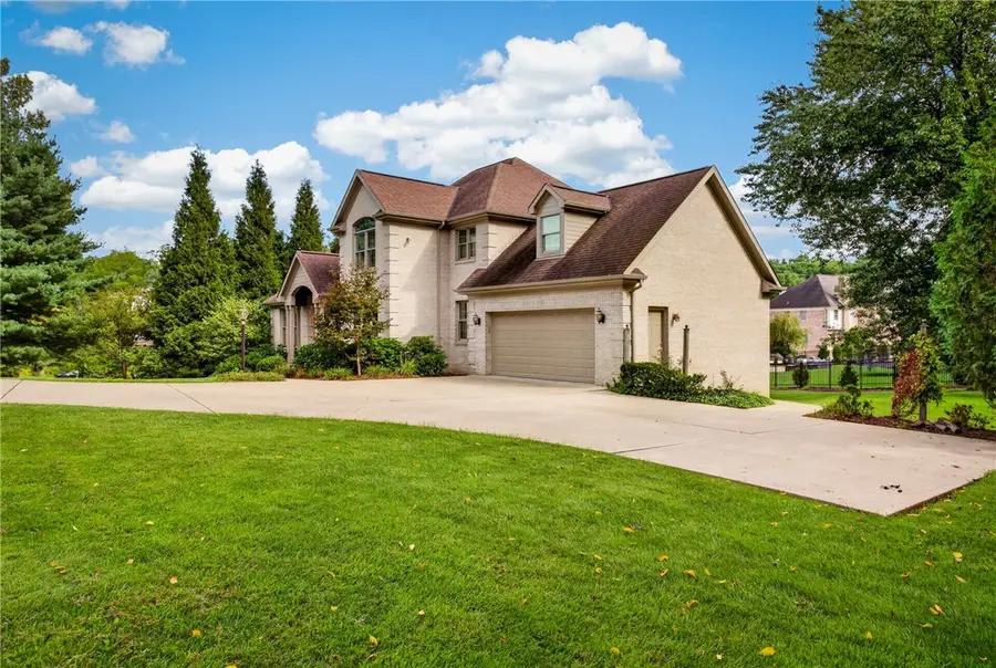 2383 Morrow Rd, Pittsburgh, PA 15241 - #3