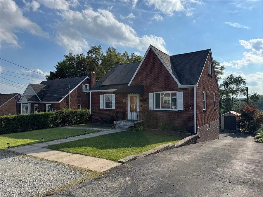 3652 Oakleaf Road, Pittsburgh, PA 15227 - #2