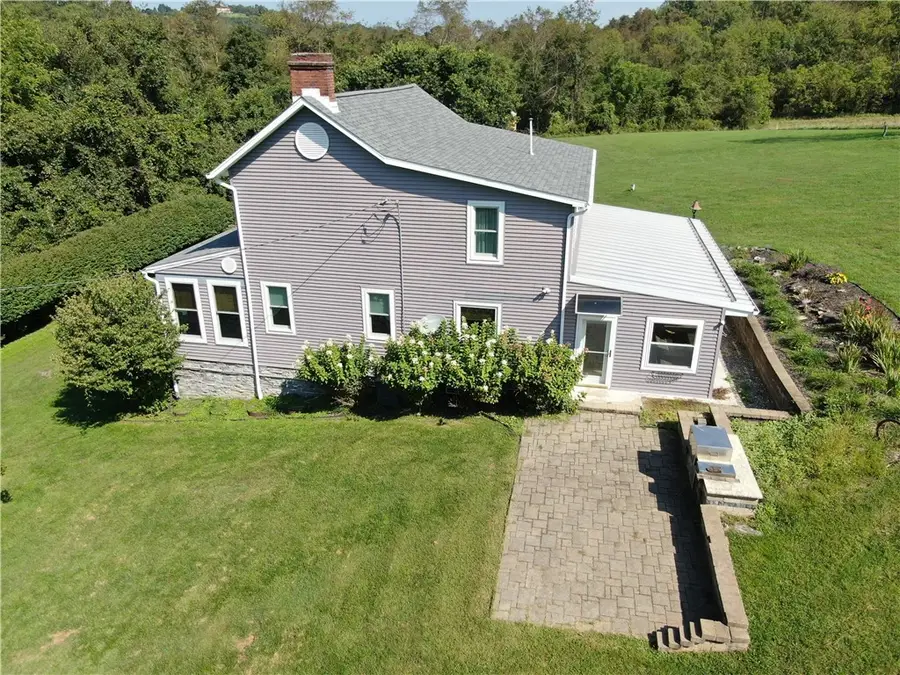 426 Station Rd, Scenery Hill, PA 15360 - #3