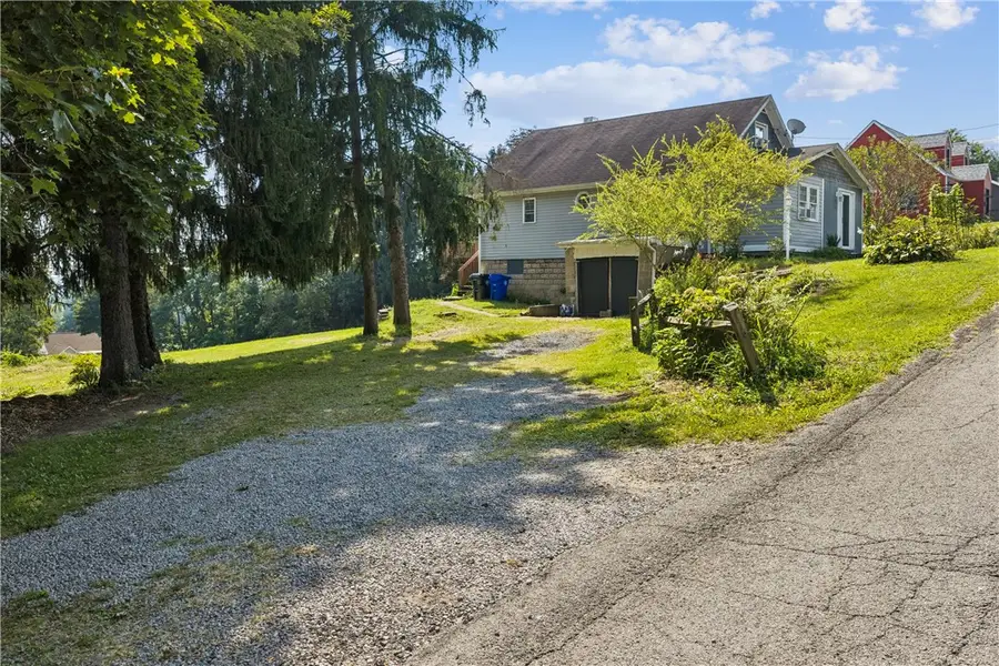 1235 Blaine Rd, Monaca, PA 15061 - #2