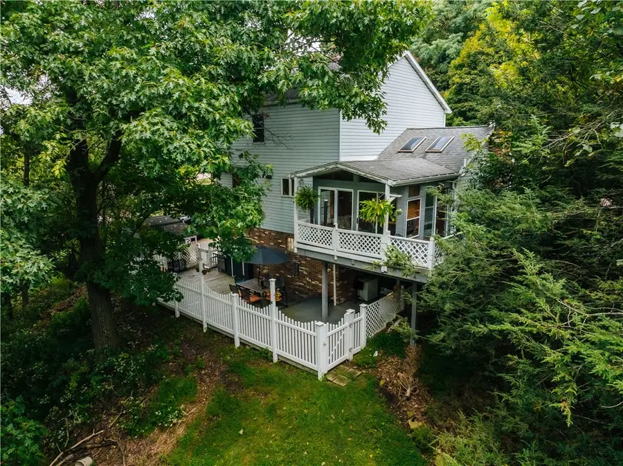 4 Barrington Dr, Pittsburgh, PA 15209 - #2