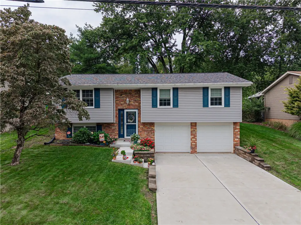 1135 Oblock Rd, Pittsburgh, PA 15239 - #1