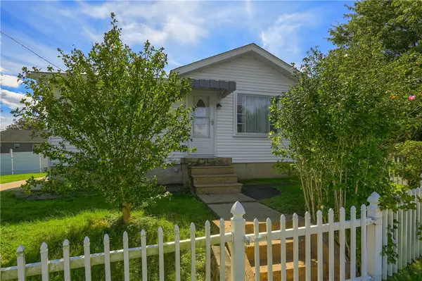 3631 Knape St, Beaver Falls, PA 15010