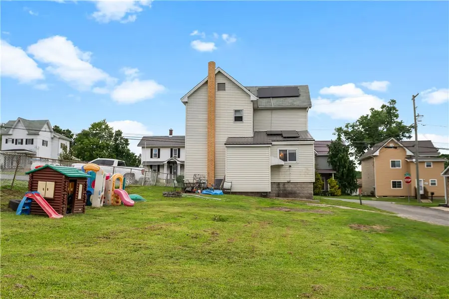 213 N Main Street, Punxsutawney, PA 15767 - #3