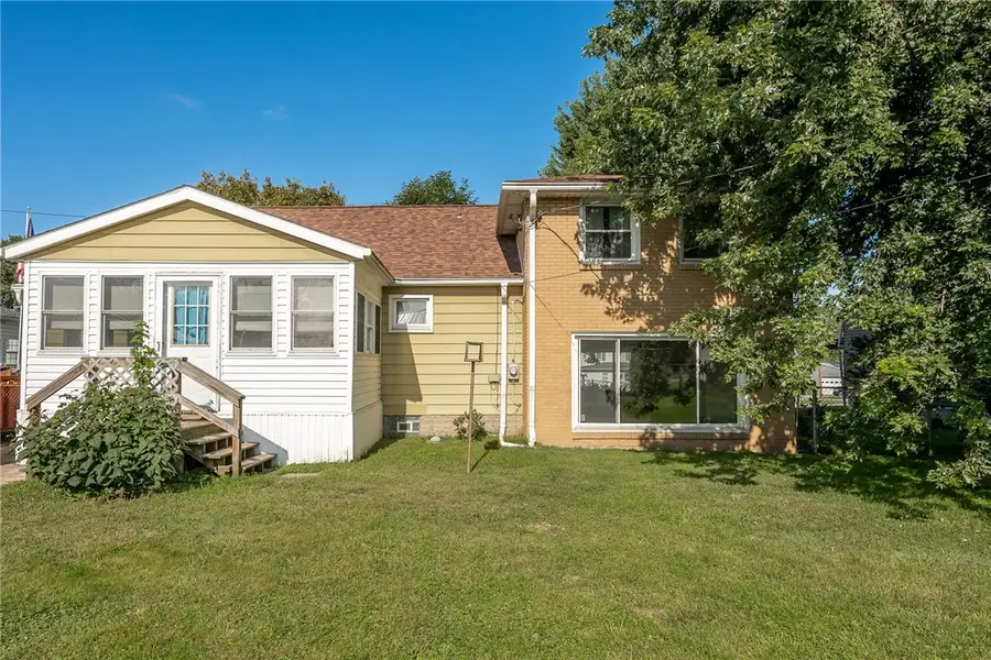 250 E Wiley St, Homer City, PA 15748 - #3