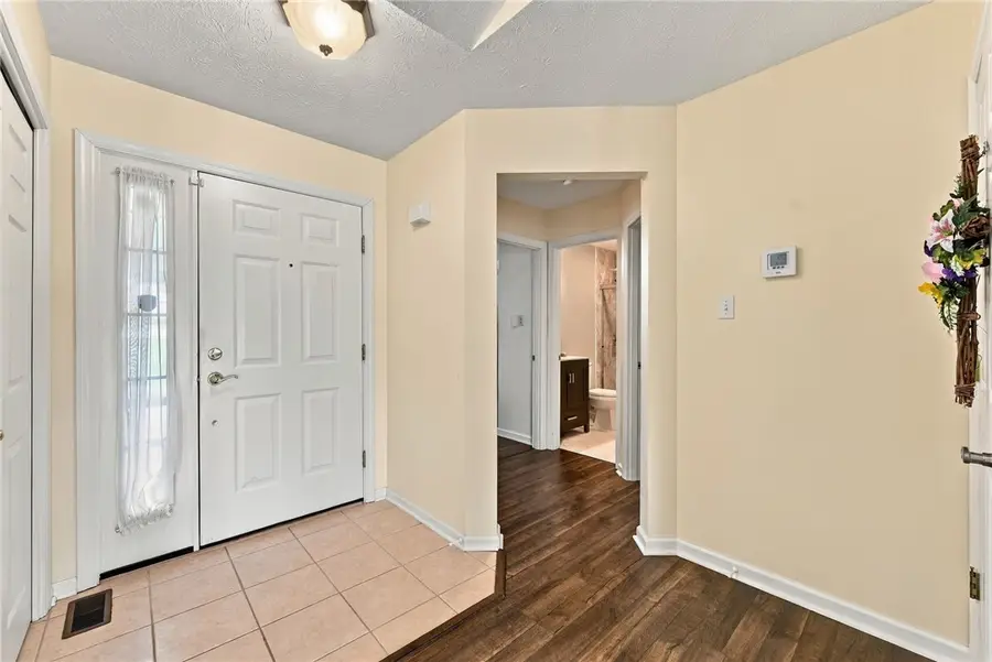 1010 Sunnyfield Ct, Harrison City, PA 15636 - #3