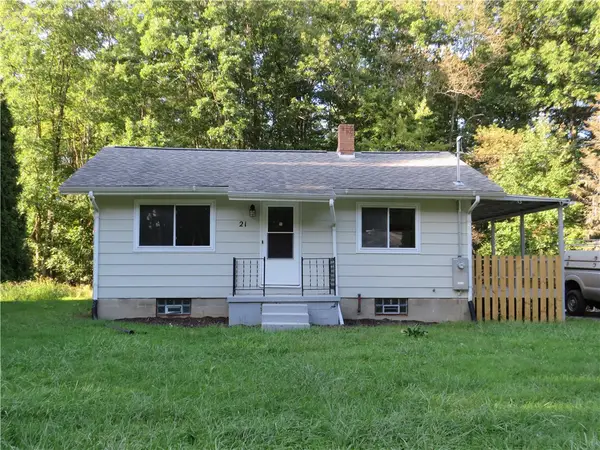 21 Maple Terrace, Grove City, PA 16127