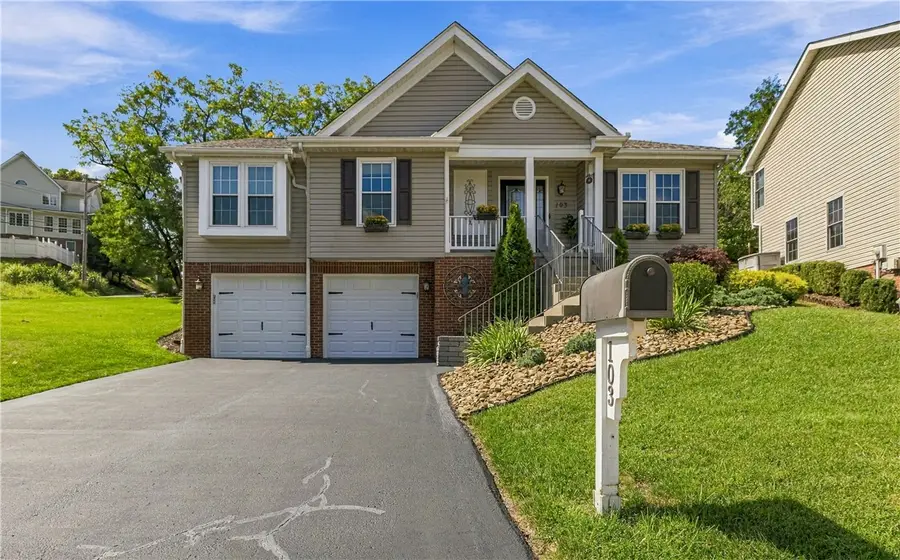 103 Oakbrook Cir, Pittsburgh, PA 15220 - #2