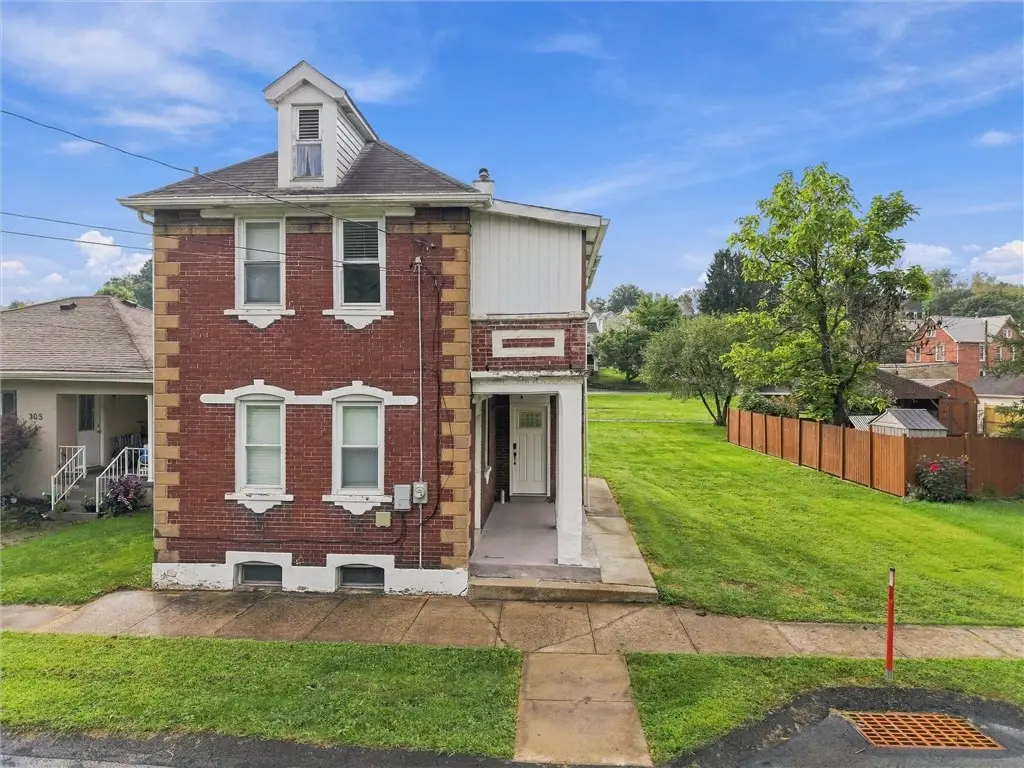 303 1st Avenue, Hyde Park, PA 15641 - #1